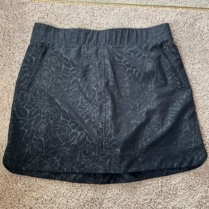 Orvis Gray Floral Performance Skort XL Built In Shorts
